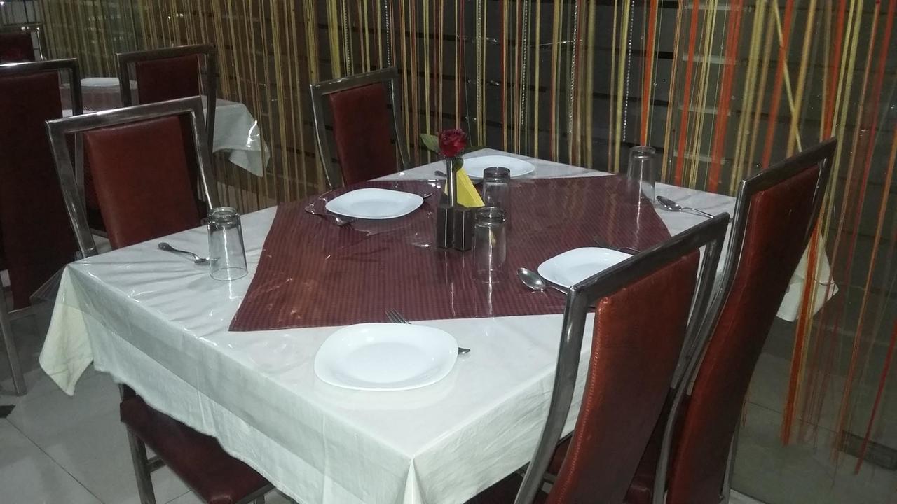 Hotel Grand Palace Gaja Zewnętrze zdjęcie
